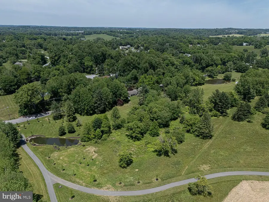 1110 W Street Rd, West Chester, PA 19382 - #3