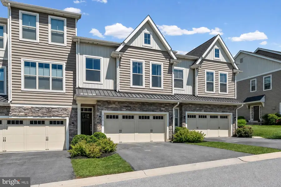 219 Ash Ln, Kennett Square, PA 19348 - #2
