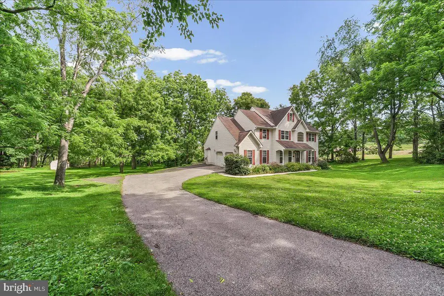 186 White Doe Dr, Lincoln University, PA 19352 - #2
