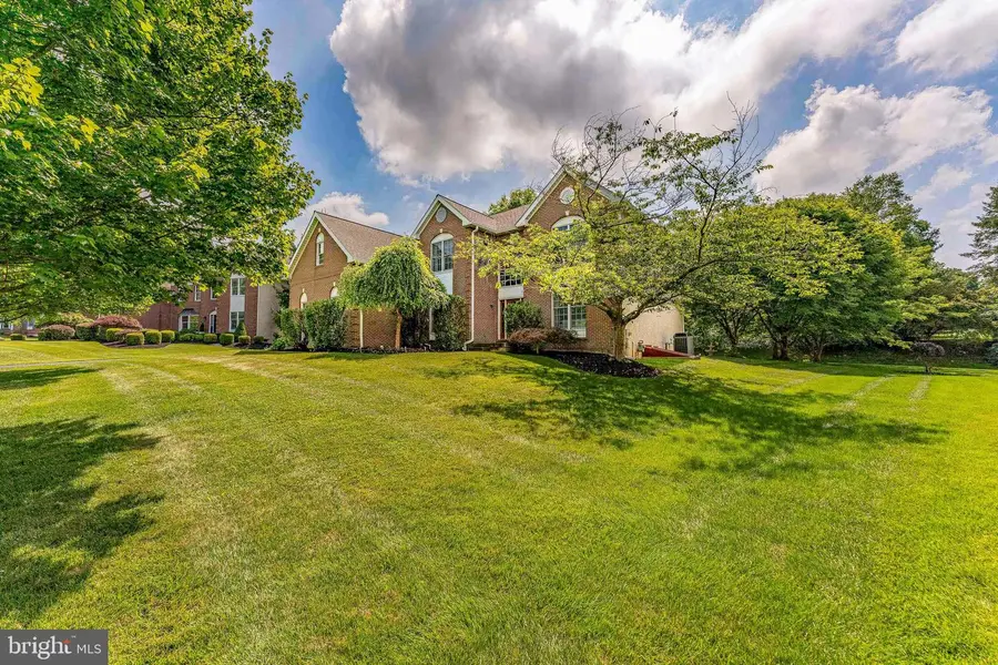 2069 Saint Andrews Dr, Berwyn, PA 19312 - #2