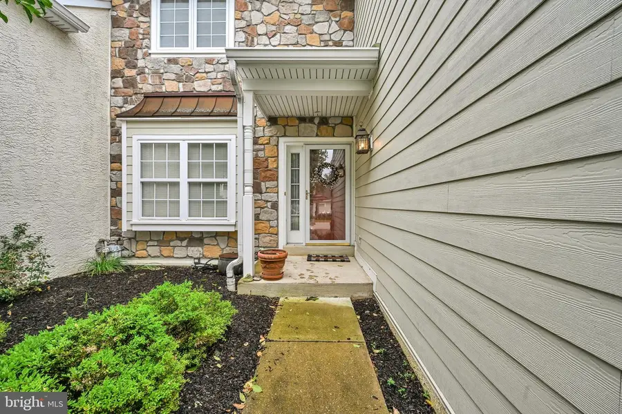 104 Daylesford Blvd #104, Berwyn, PA 19312 - #3