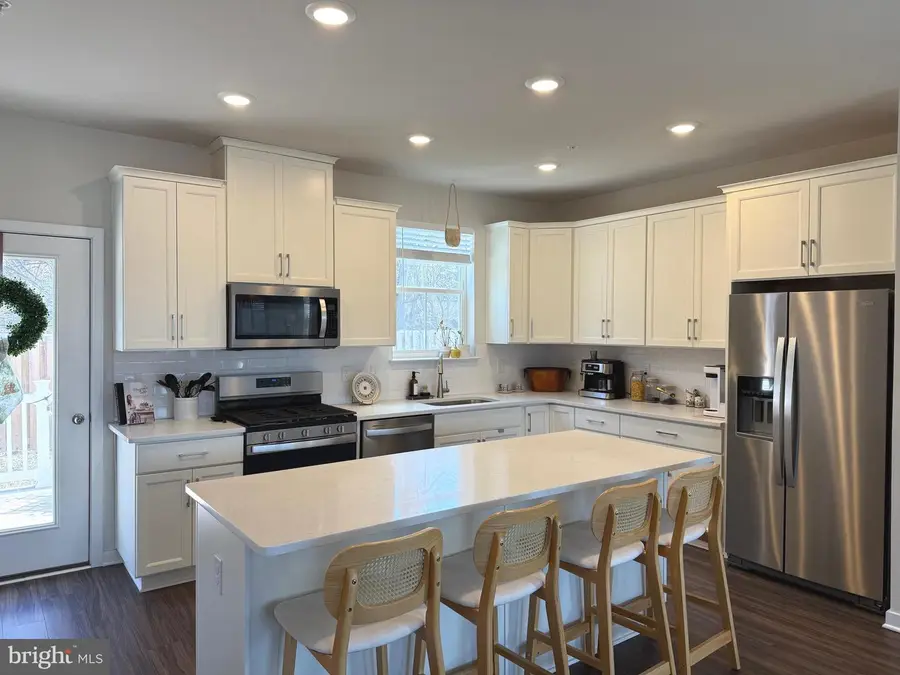 121 Four Leaf Dr, Downingtown, PA 19335 - #3
