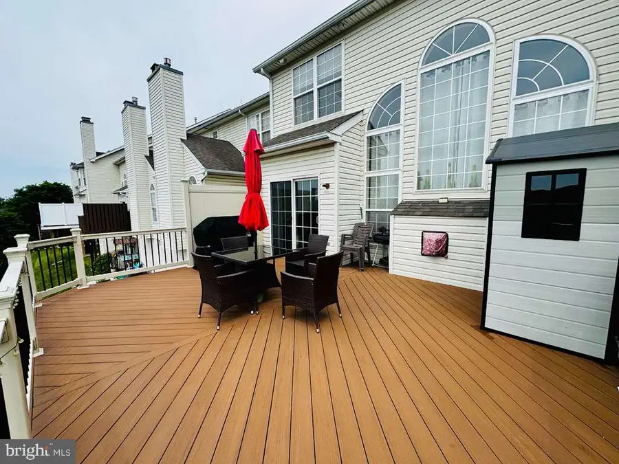 27 Lincoln Dr, Downingtown, PA 19335 - #3