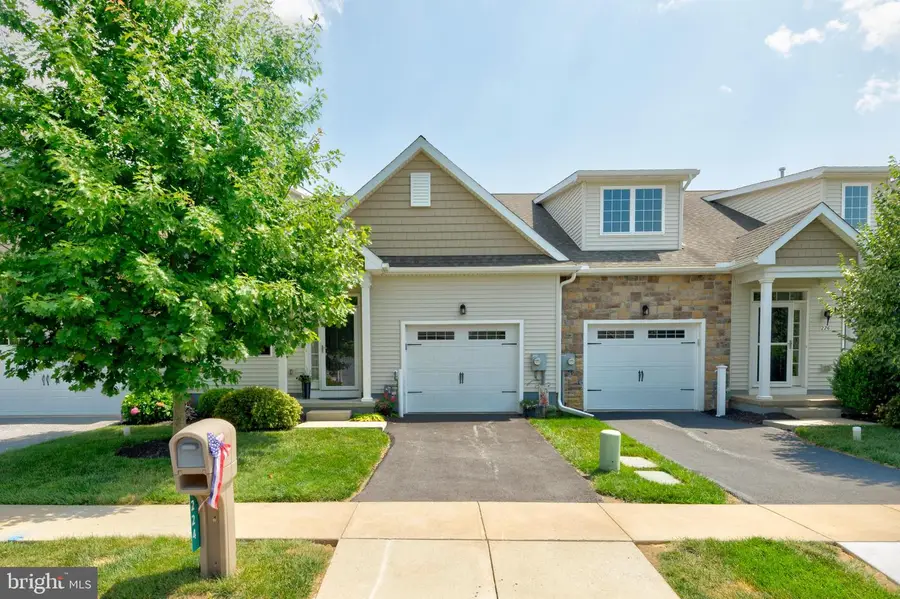 224 Rose View Dr, West Grove, PA 19390 - #2