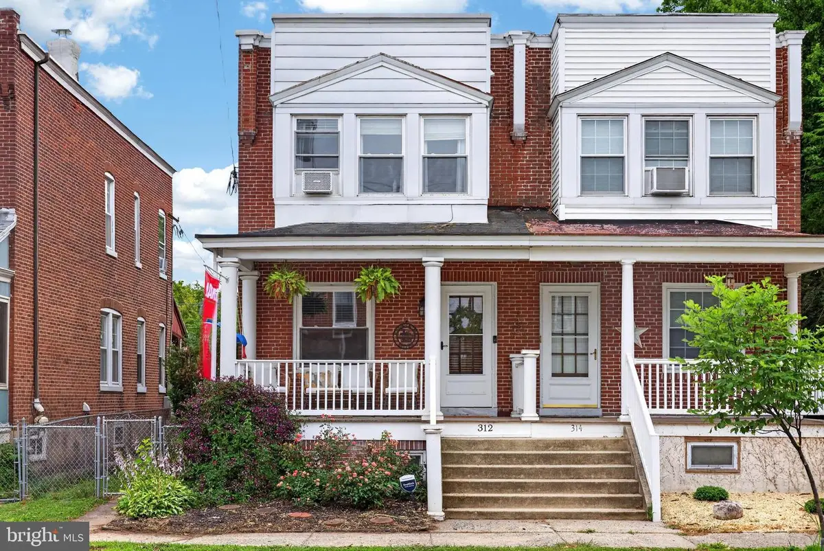 312 Nutt Rd, Phoenixville, PA 19460 - #1