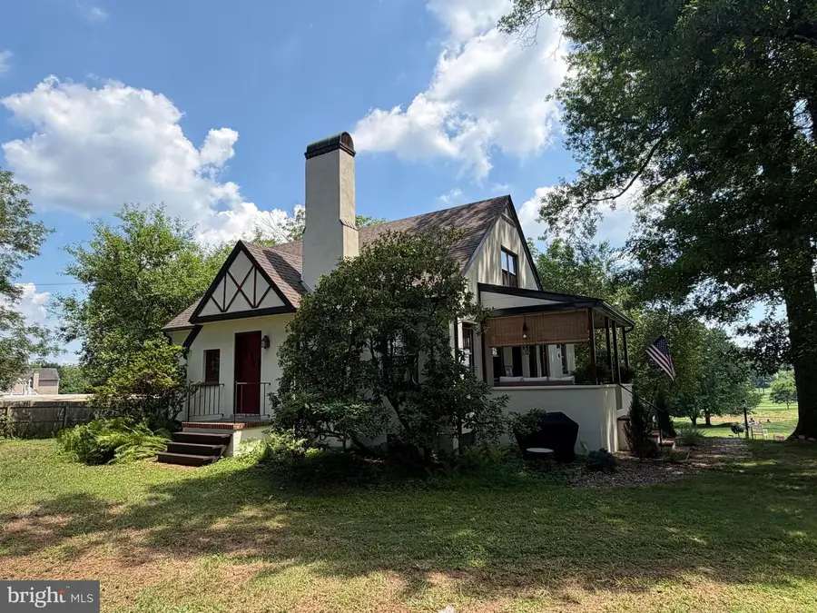 1058 Lenape Rd, West Chester, PA 19382 - #2