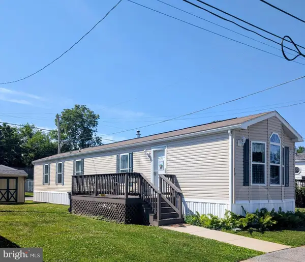19 Fleming Dr, COATESVILLE, PA 19320