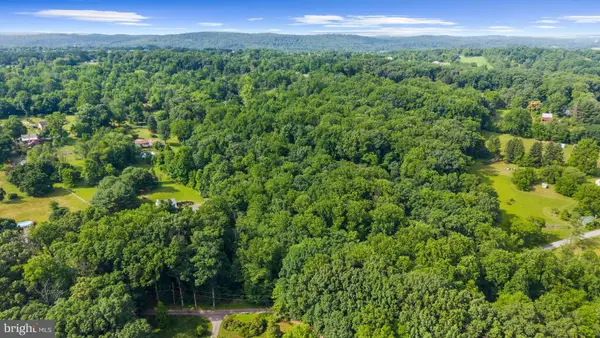 91 Ebelhare Rd, POTTSTOWN, PA 19465