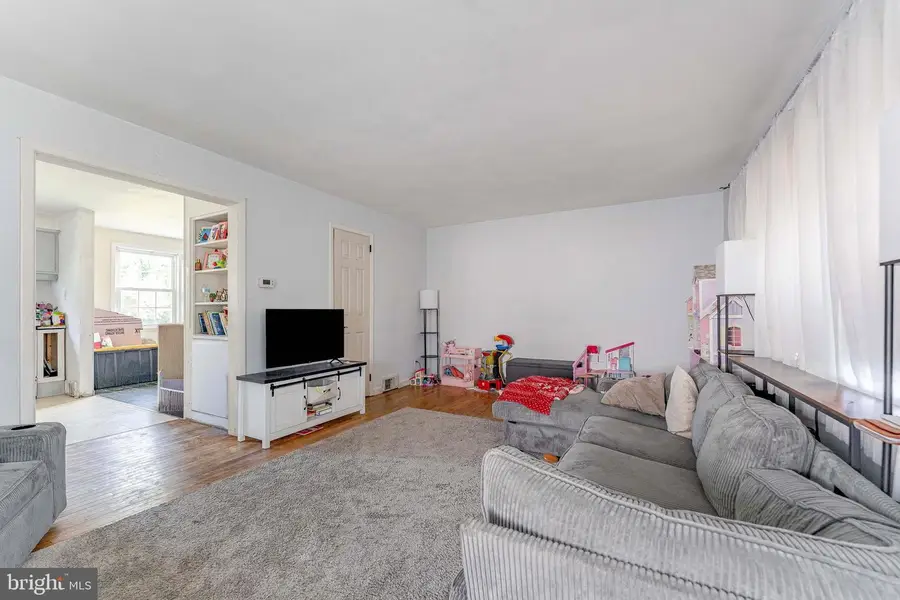 503 Highland Ave, Downingtown, PA 19335 - #2