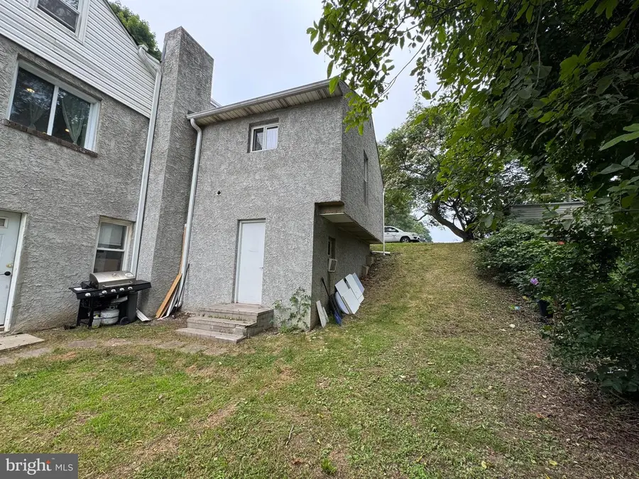 131 Modena Rd, Coatesville, PA 19320 - #3