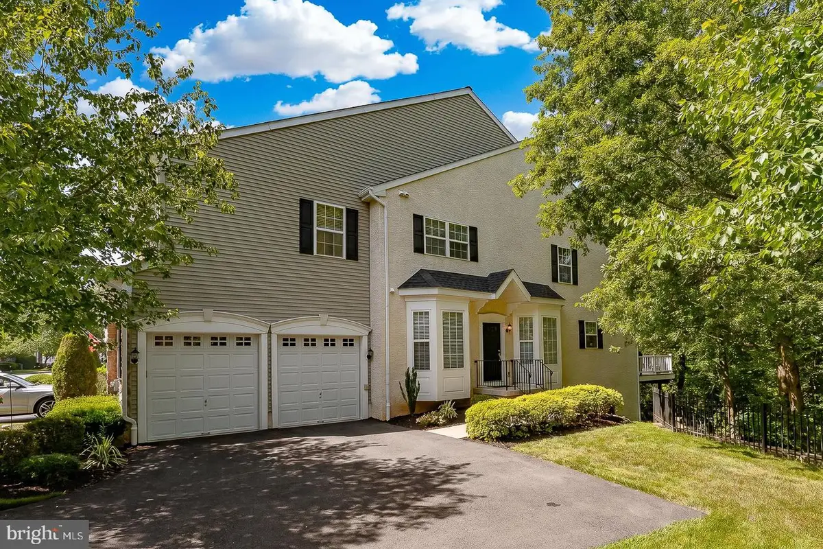 43 Longview Ln, Newtown Square, PA 19073 - #1