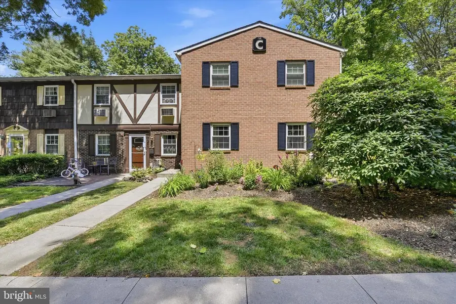 207 Walnut Hill Rd #11, West Chester, PA 19382 - #2