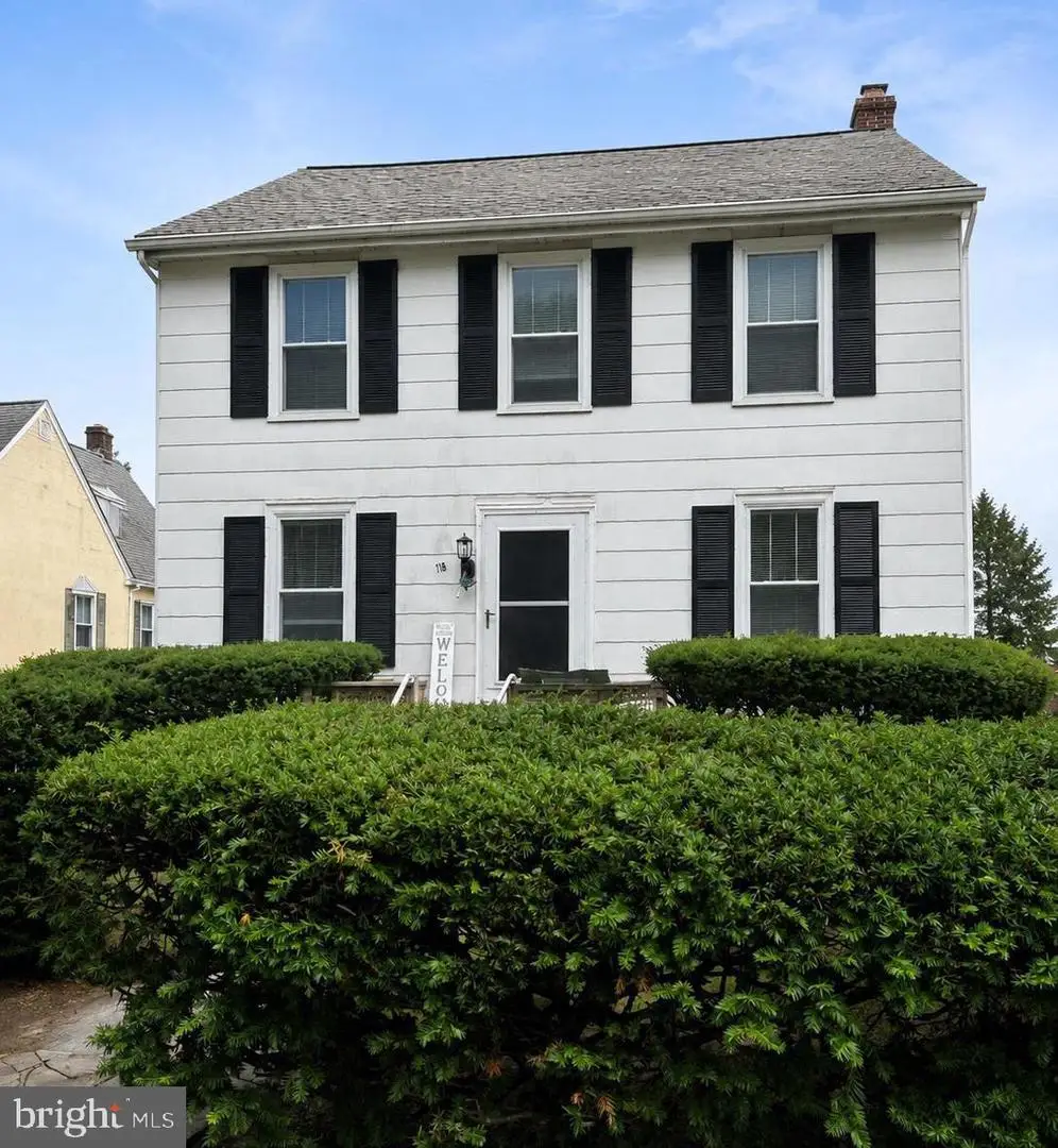 218 E 2nd St, Avondale, PA 19311 - #1