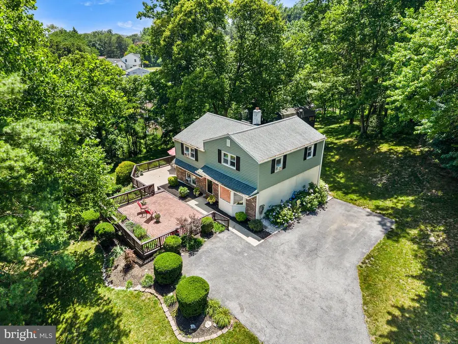 525 Oriole Dr, West Chester, PA 19380 - #2