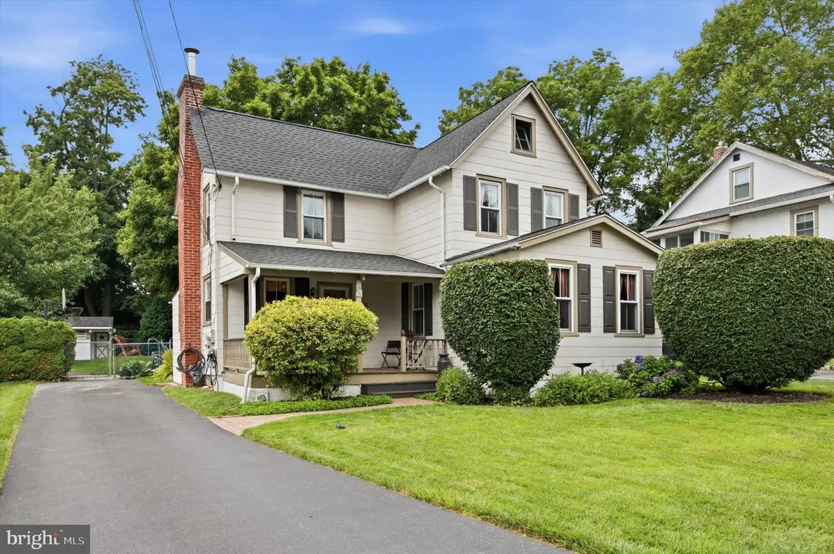 3 Maple Ave, Paoli, PA 19301 - #1