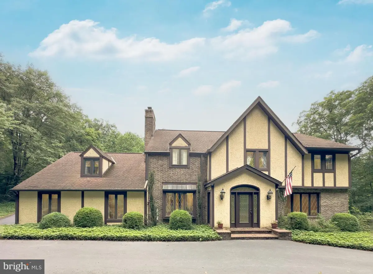 2323 Saint Peters Rd, Pottstown, PA 19465 - #1