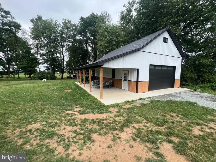 304 Mill Pond Ln, Oxford, PA 19363 - #3