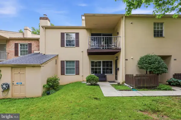 514 Old Forge Xing, DEVON, PA 19333