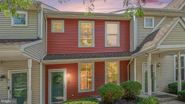 909 Boundary Ct, COATESVILLE, PA 19320