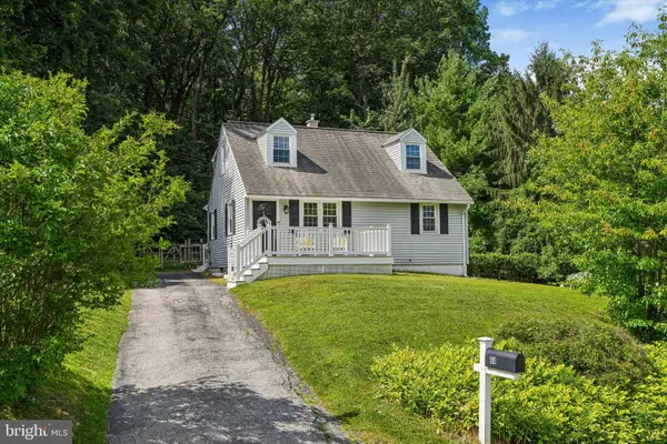 68 Fahnestock Rd, MALVERN, PA 19355