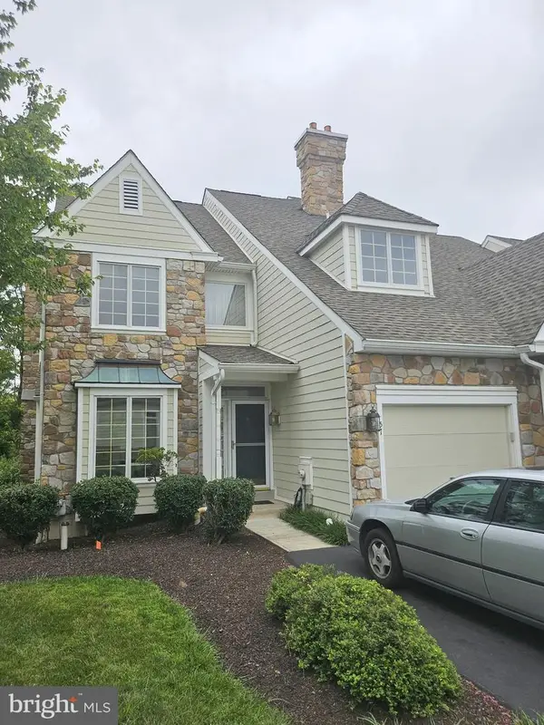 57 Longview Cir #57, BERWYN, PA 19312