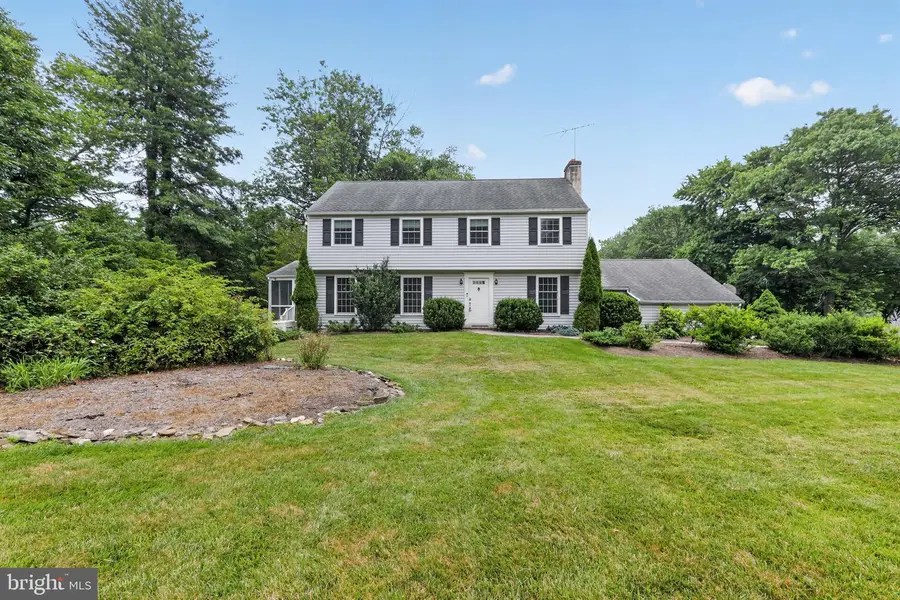 1408 Ponds Edge Rd, West Chester, PA 19382 - #3