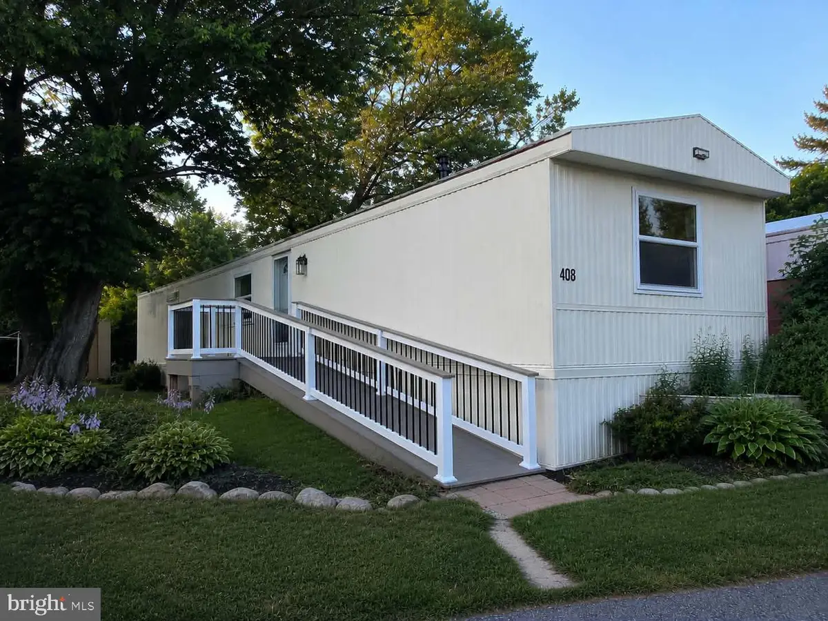 408 Lauren Ln, Coatesville, PA 19320 - #1