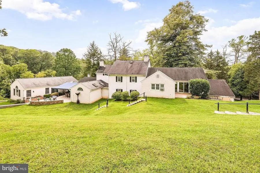 908 Lincoln Rd, Phoenixville, PA 19460 - #2