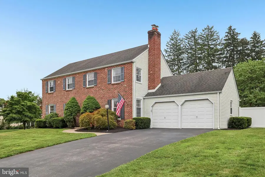 69 N Spring Ln, Phoenixville, PA 19460 - #2