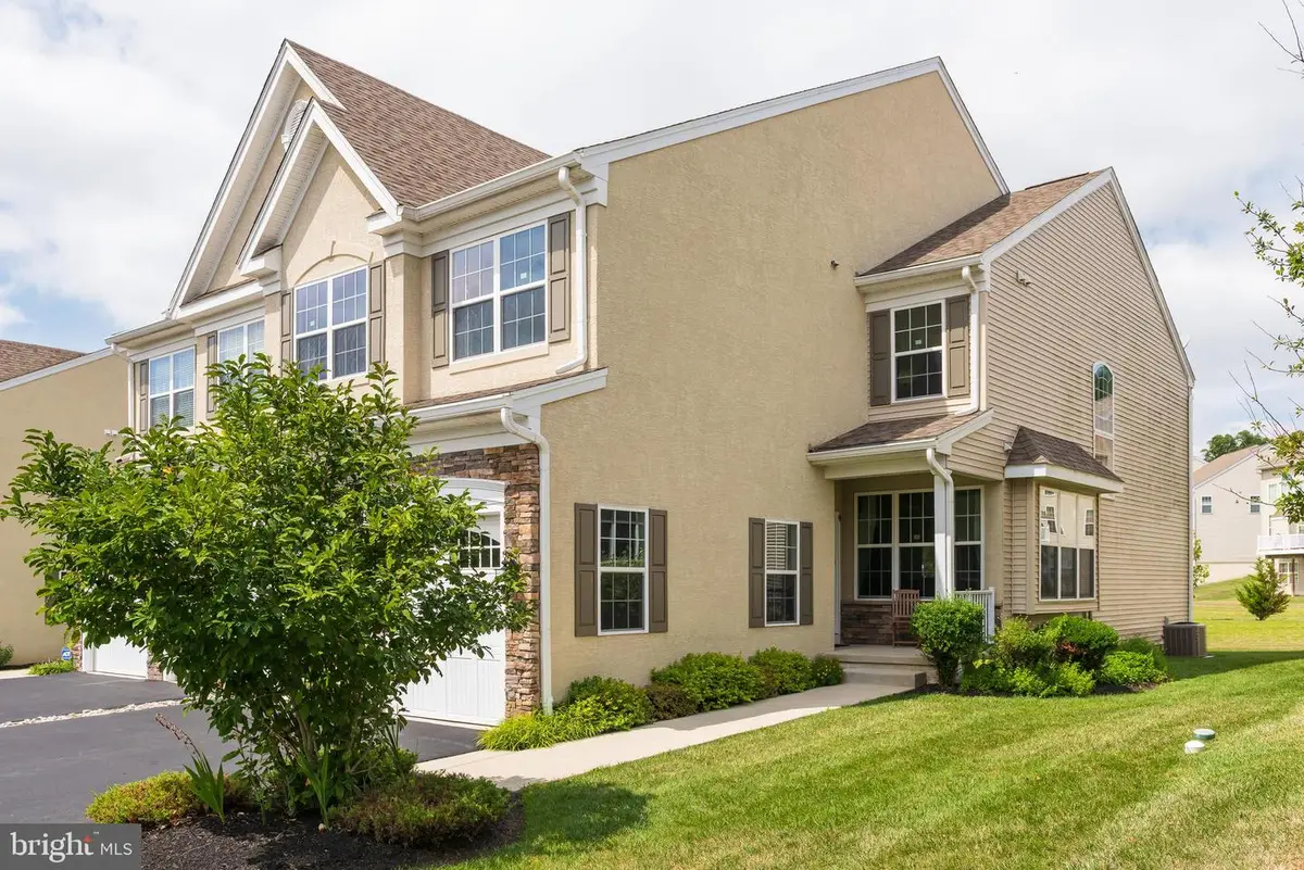2604 Rockledge Ct, Chester Springs, PA 19425 - #1