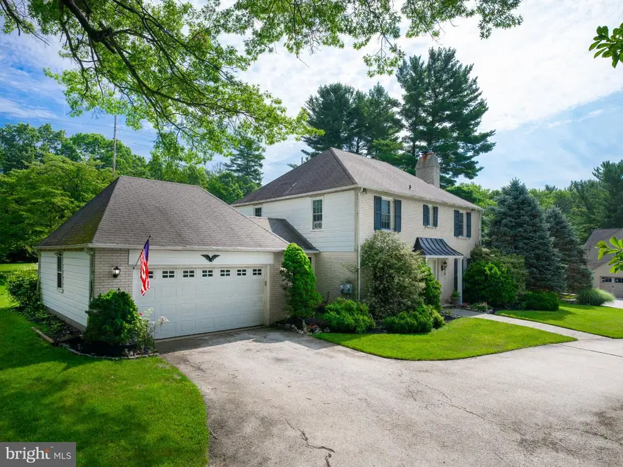 305 Continental Dr, Paoli, PA 19301 - #3