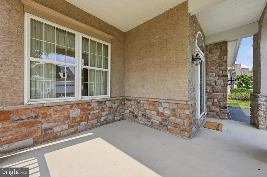 270 Hendrickson Ln, West Grove, PA 19390 - #2