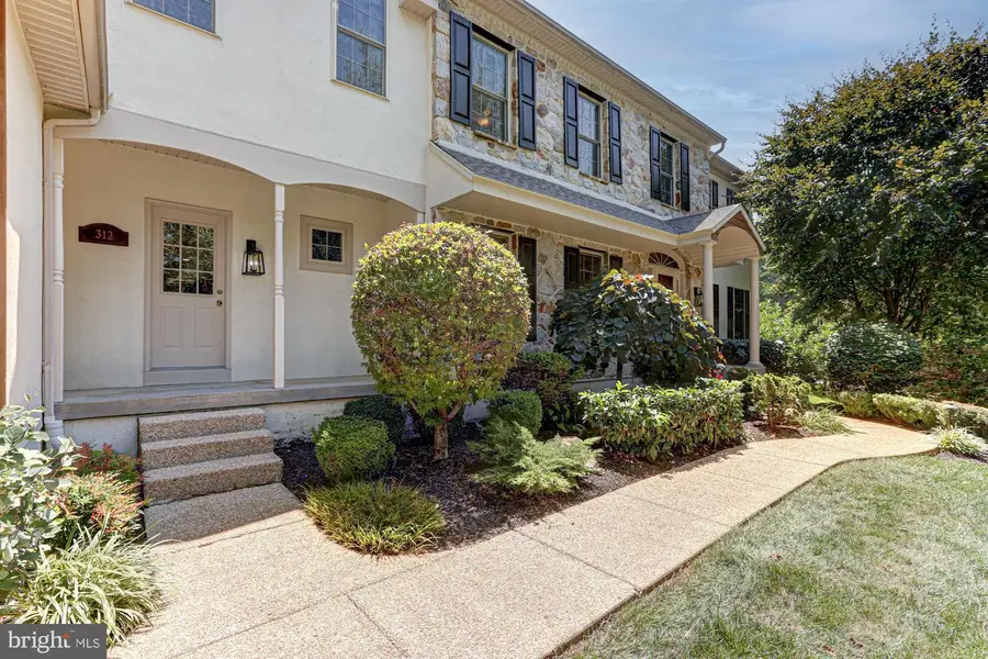 312 Dawnwood Dr, Landenberg, PA 19350 - #3