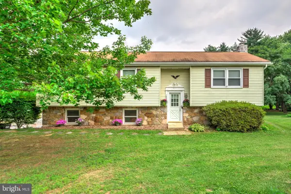 1896 Little Conestoga Rd, ELVERSON, PA 19520
