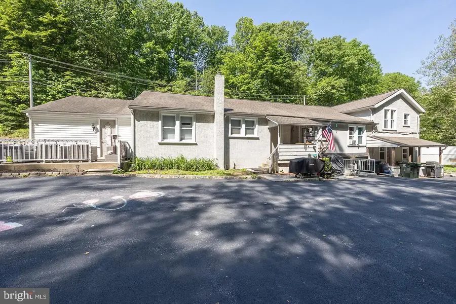 598 Embreeville Rd, Downingtown, PA 19335 - #2