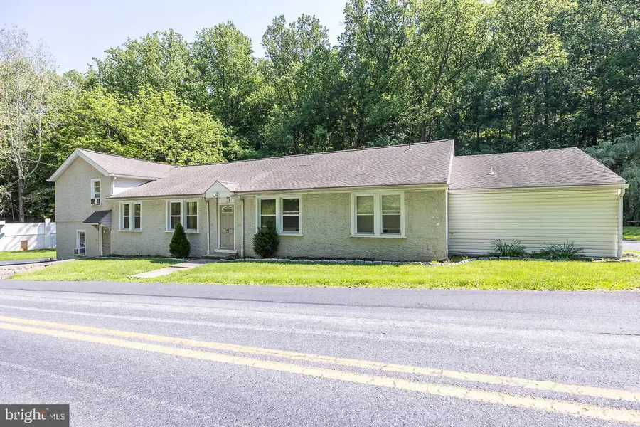 598 Embreeville Rd, Downingtown, PA 19335 - #3