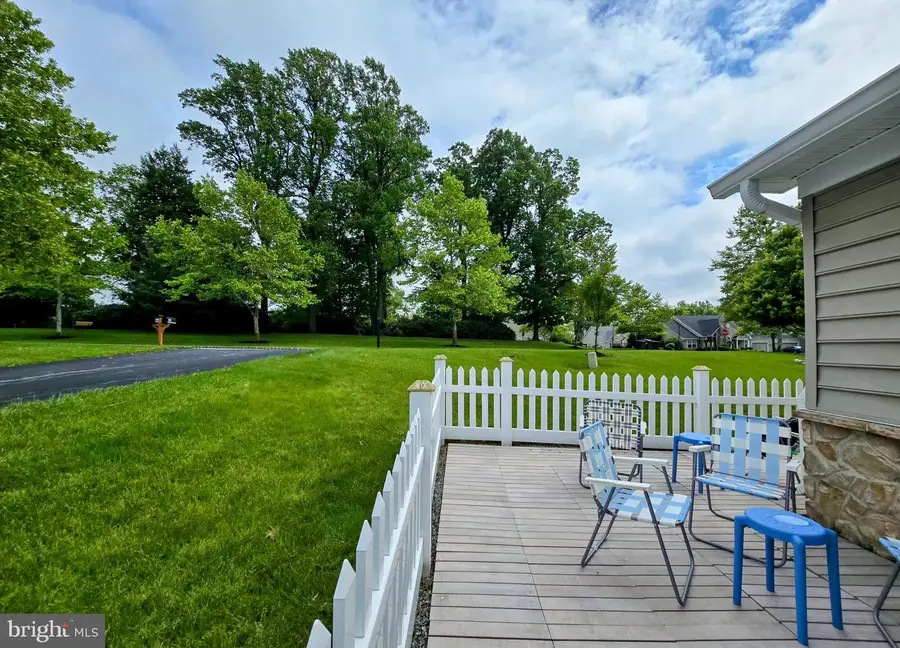 1507 Hulnick Rd, Coatesville, PA 19320 - #2