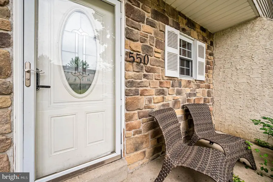 550 Lancaster Ct, Downingtown, PA 19335 - #2