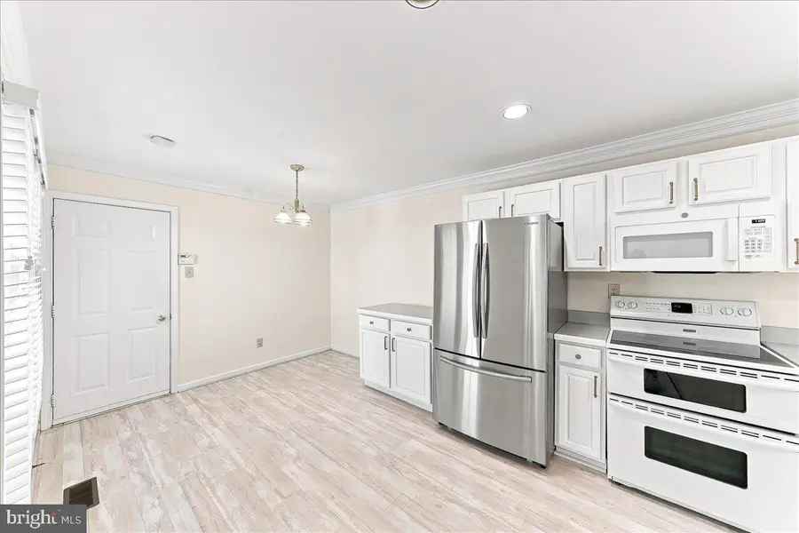 402 Sumner Way, West Chester, PA 19382 - #2