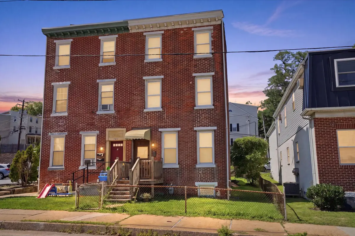 251 E Market St, West Chester, PA 19382 - #1