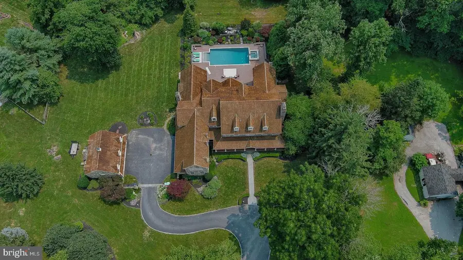 2048 Buttonwood Rd, Berwyn, PA 19312 - #2