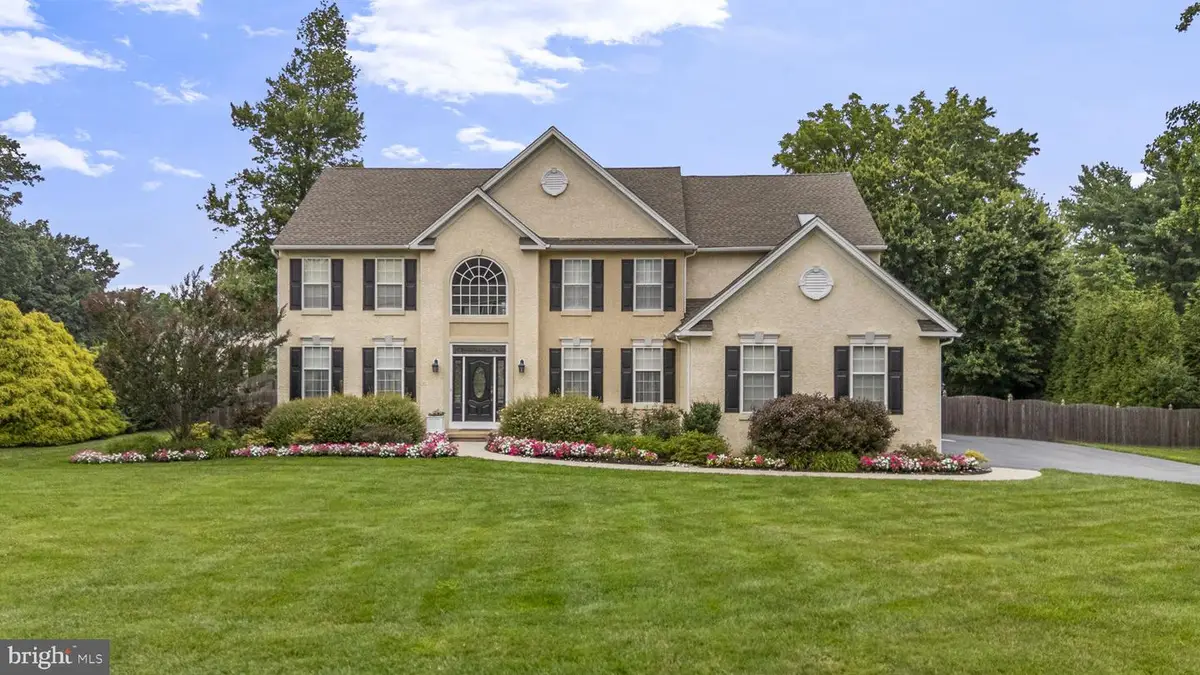 410 Misak Dr, West Chester, PA 19380 - #1