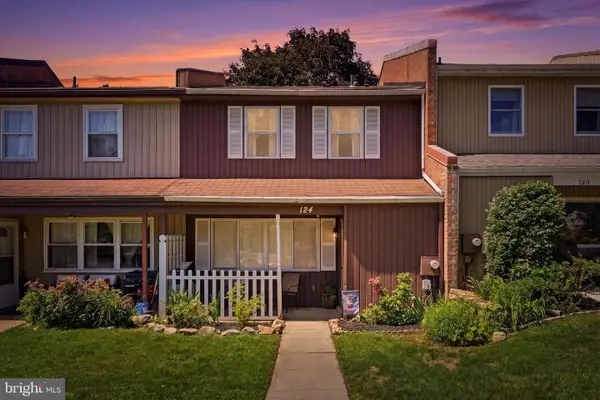 124 Argyll Ct #56, DOWNINGTOWN, PA 19335