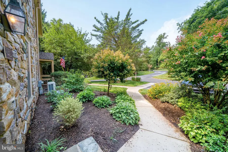 1404 Weatherstone Dr #1404, Paoli, PA 19301 - #3