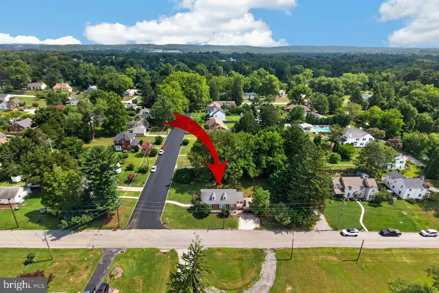223 Carolina Ave, Phoenixville, PA 19460 - #2