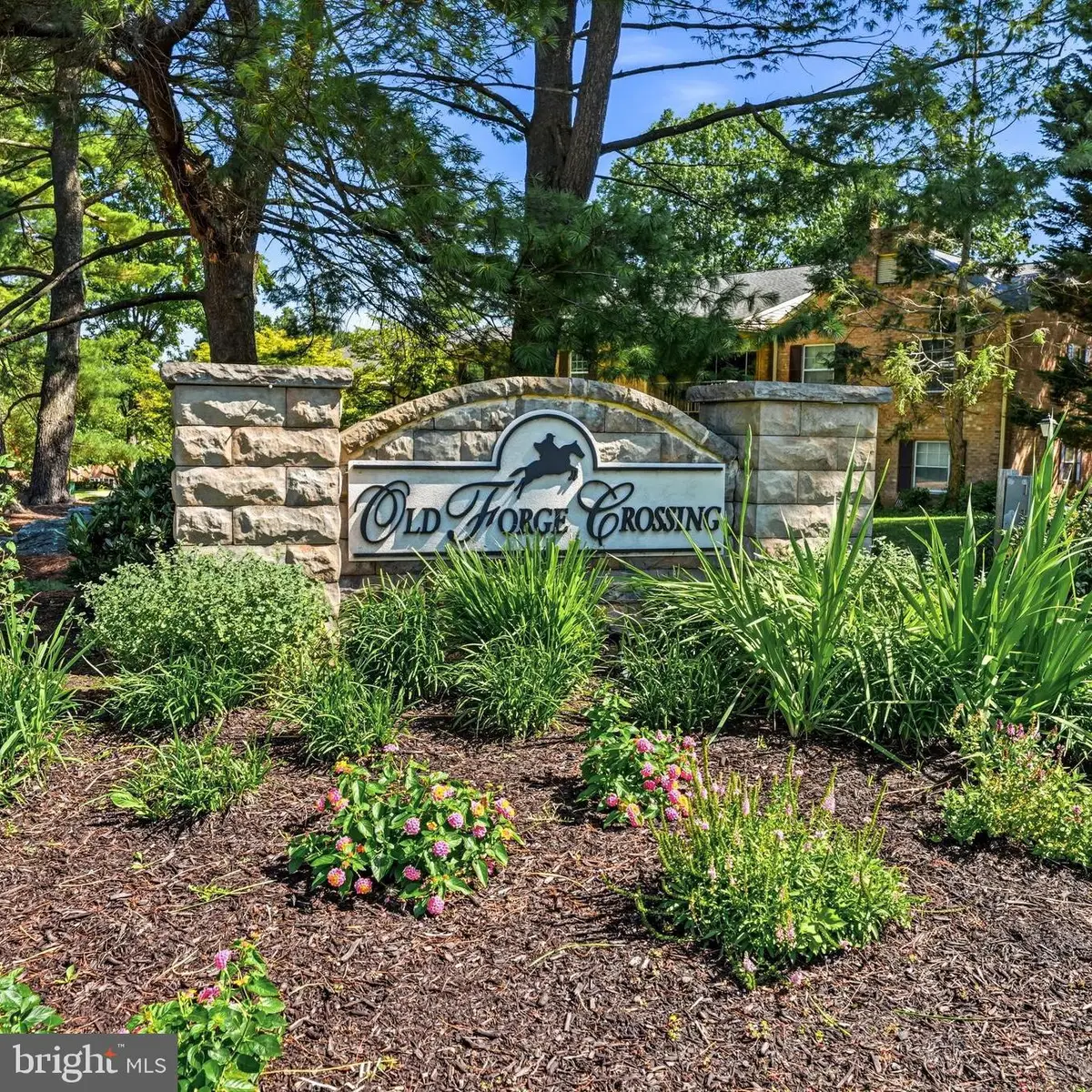 461 Old Forge Xing #461, Devon, PA 19333 - #1