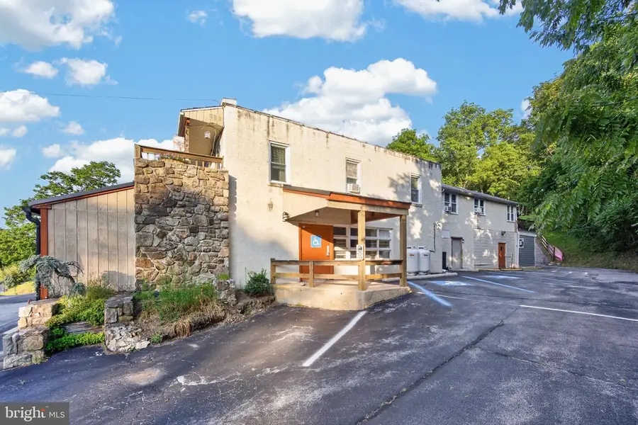 1214 Kimberton Rd, Chester Springs, PA 19425 - #3