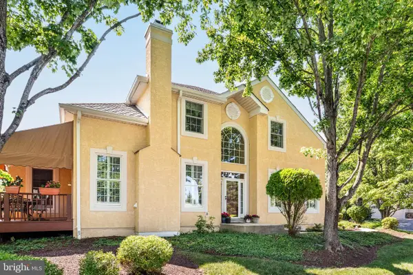 101 Atlee Cir, BERWYN, PA 19312
