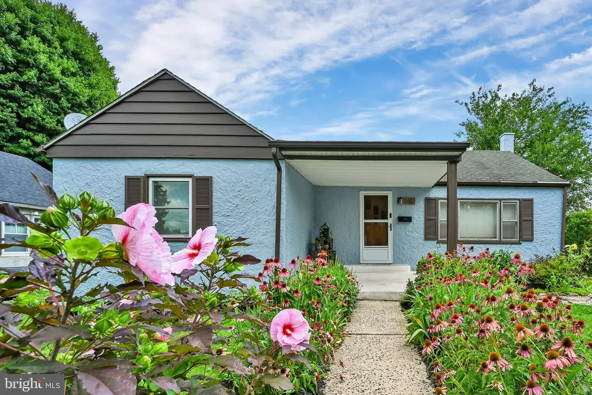 841 Taylor St, Kennett Square, PA 19348 - #1