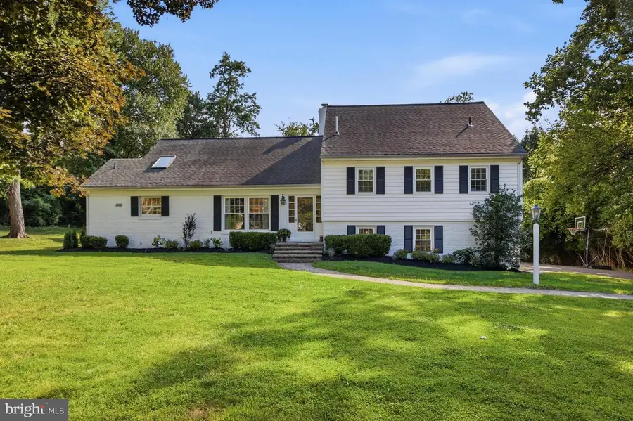 476 School House Ln, Devon, PA 19333 - #2